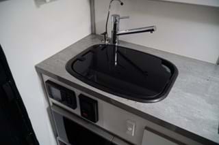 resizeddsc02311-wfgblkjoypps.JPG